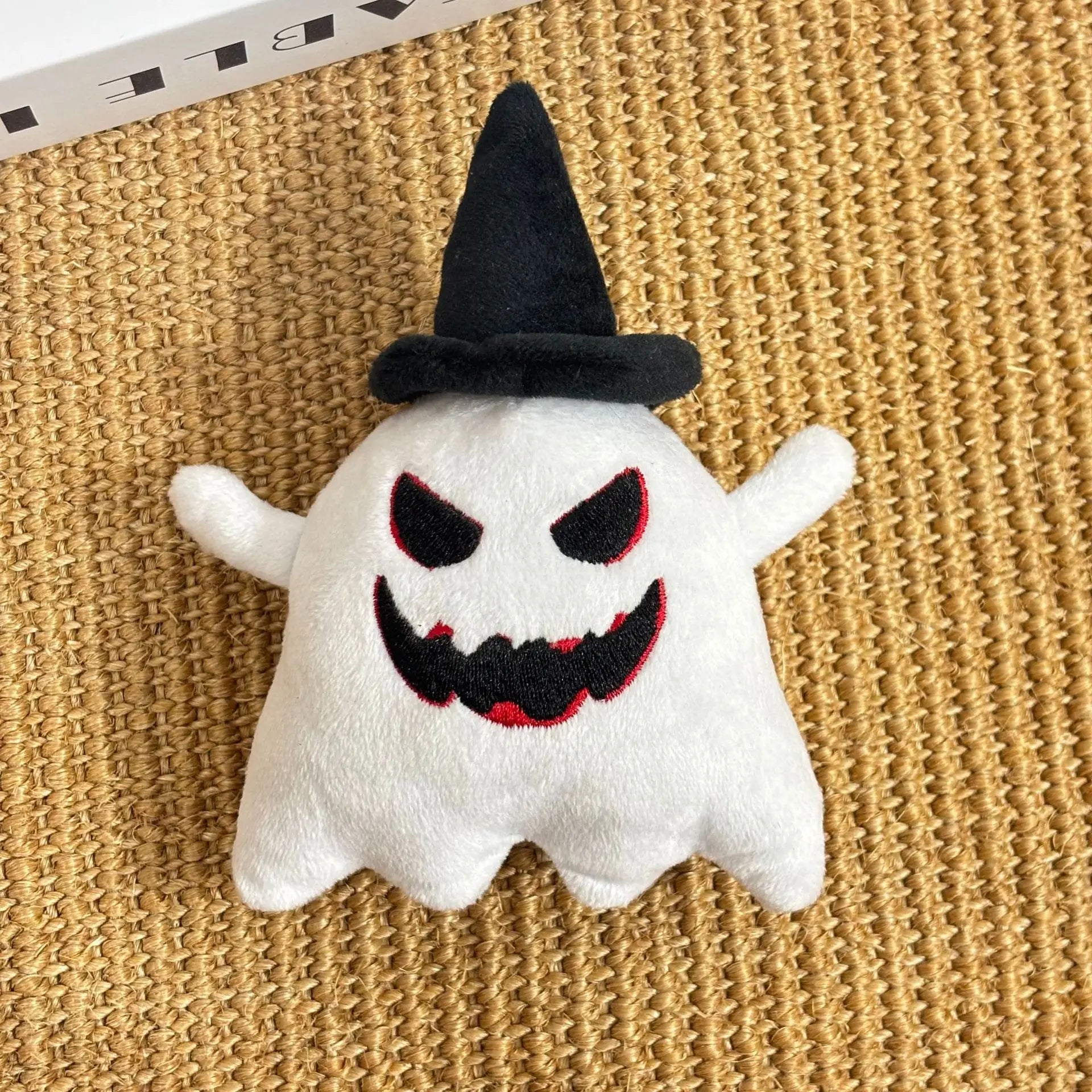 Gioco in Peluche Halloween per Cani – Fantasmini Morbidi con Sonaglino